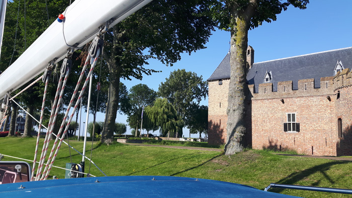 Liegeplatz am Schloss in Medemblik